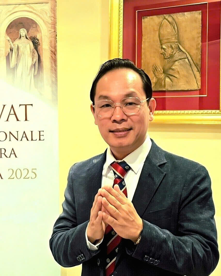 Chân dung Abraham Nguyễn Quang Huy